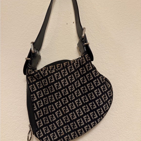 Fendi Saddle Bag VINTAGE - Picture 2 of 8